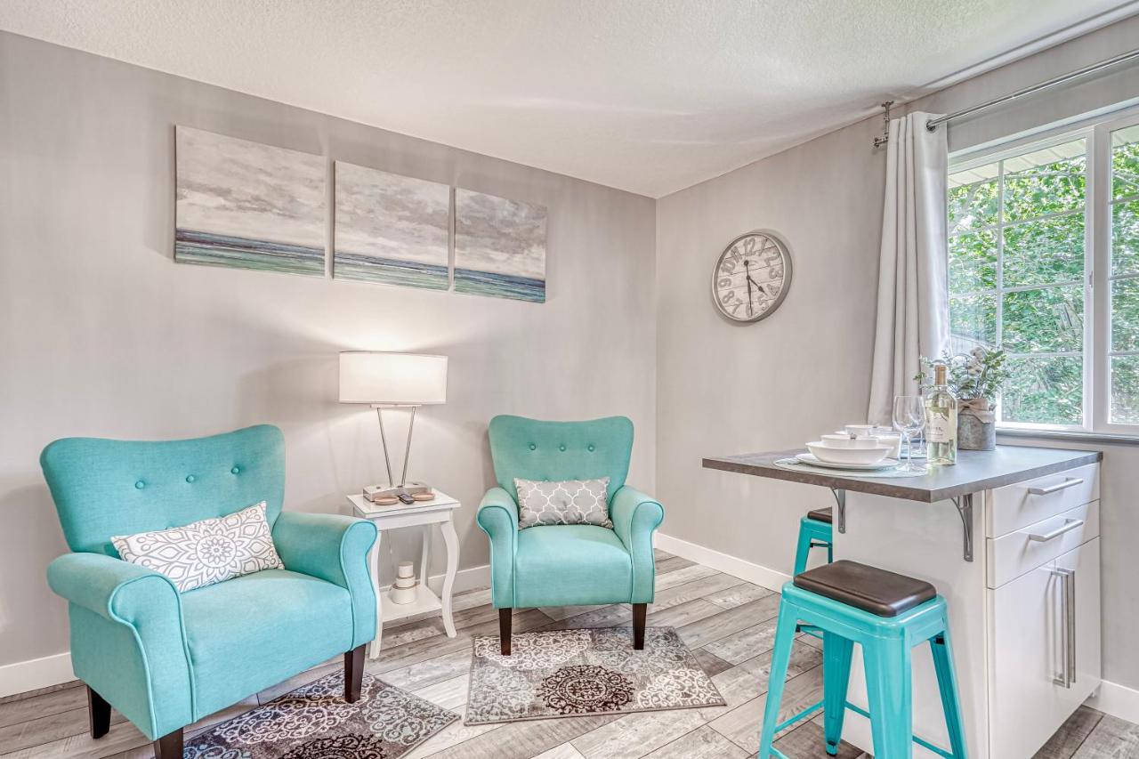 Lighthouse Kitchen Suites Near Auburn Waterloo I-69 Exit 334 Ngoại thất bức ảnh